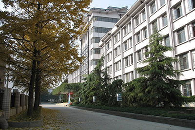 四川電力職業技術學校-校園一角
